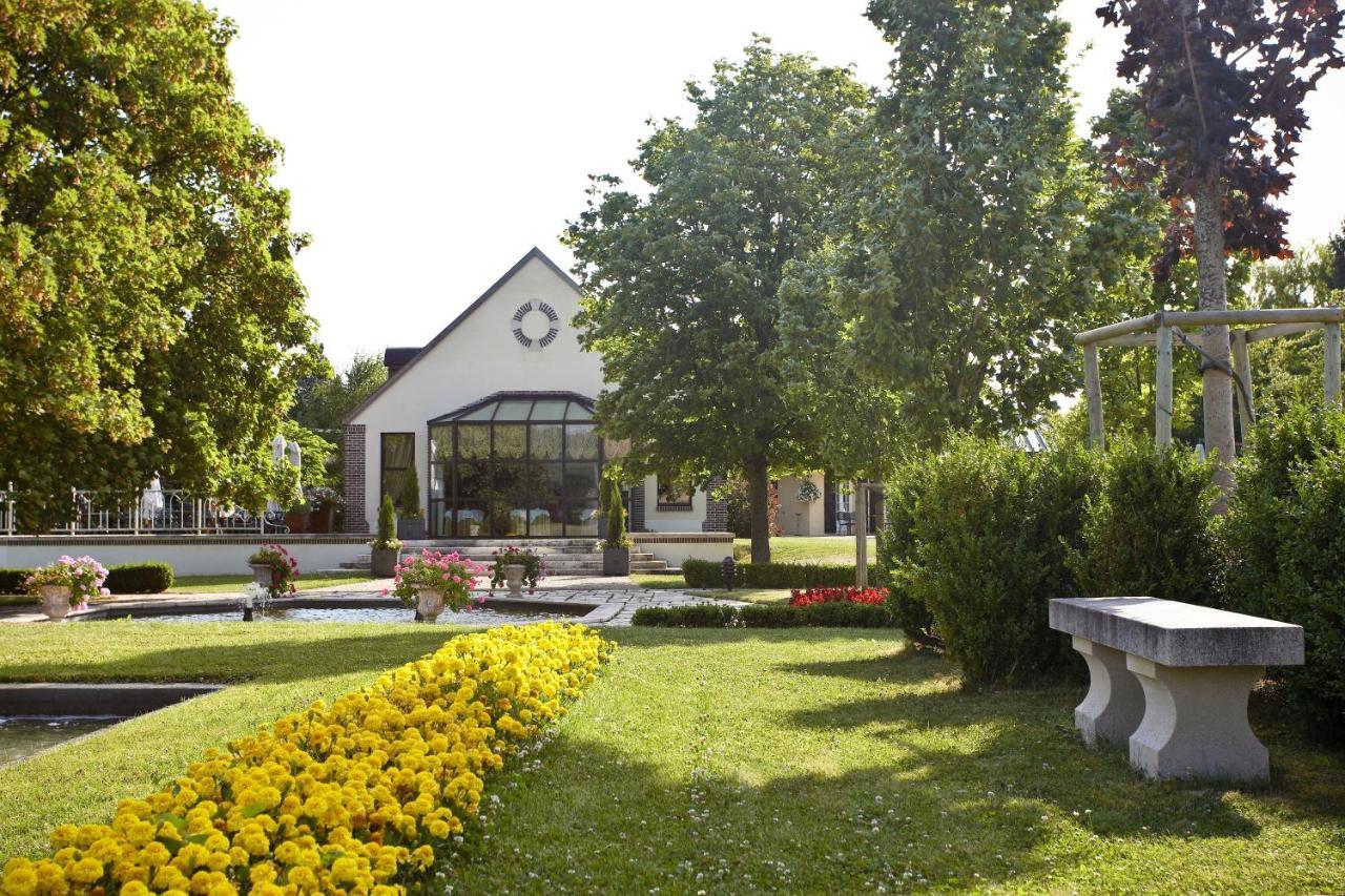 Hostellerie Briqueterie & Spa Champagne Vinay  Exterior foto The new crematorium