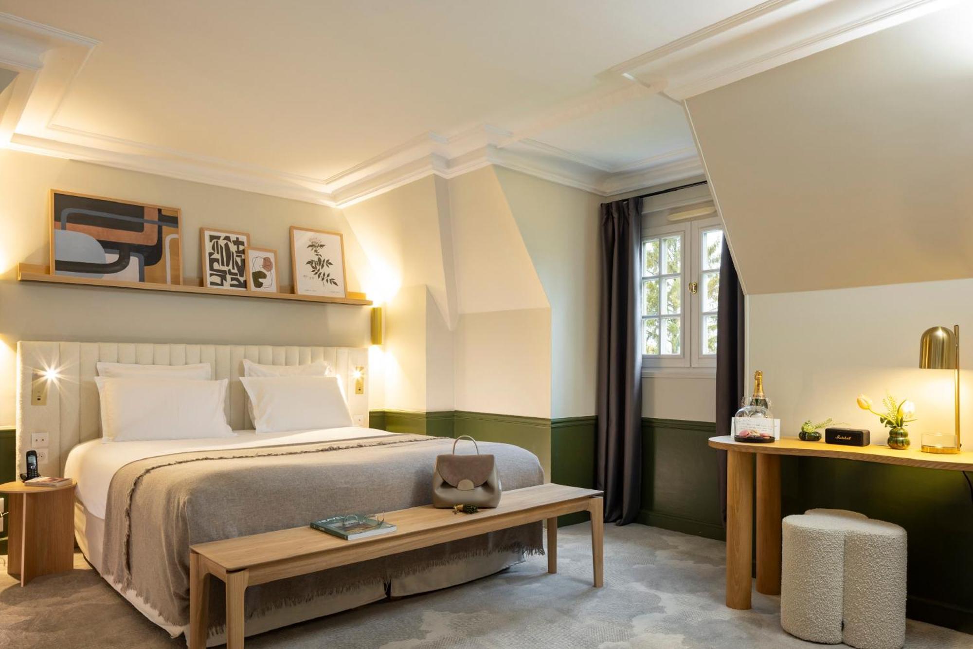 Hostellerie Briqueterie & Spa Champagne Vinay  Exterior foto A room at the hotel